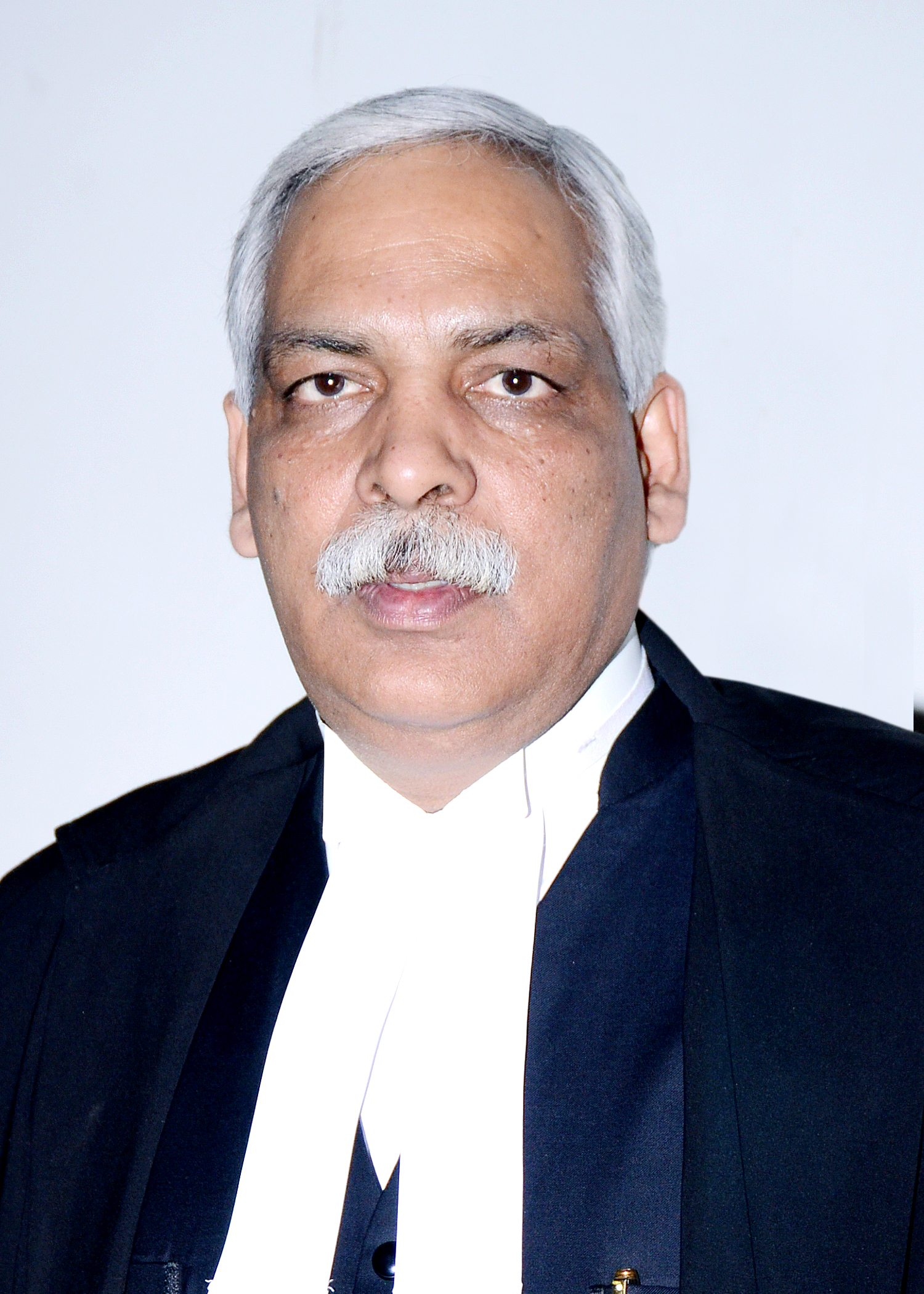 Hon’ble Mr. Justice Devendra Kumar Upadhyaya 
