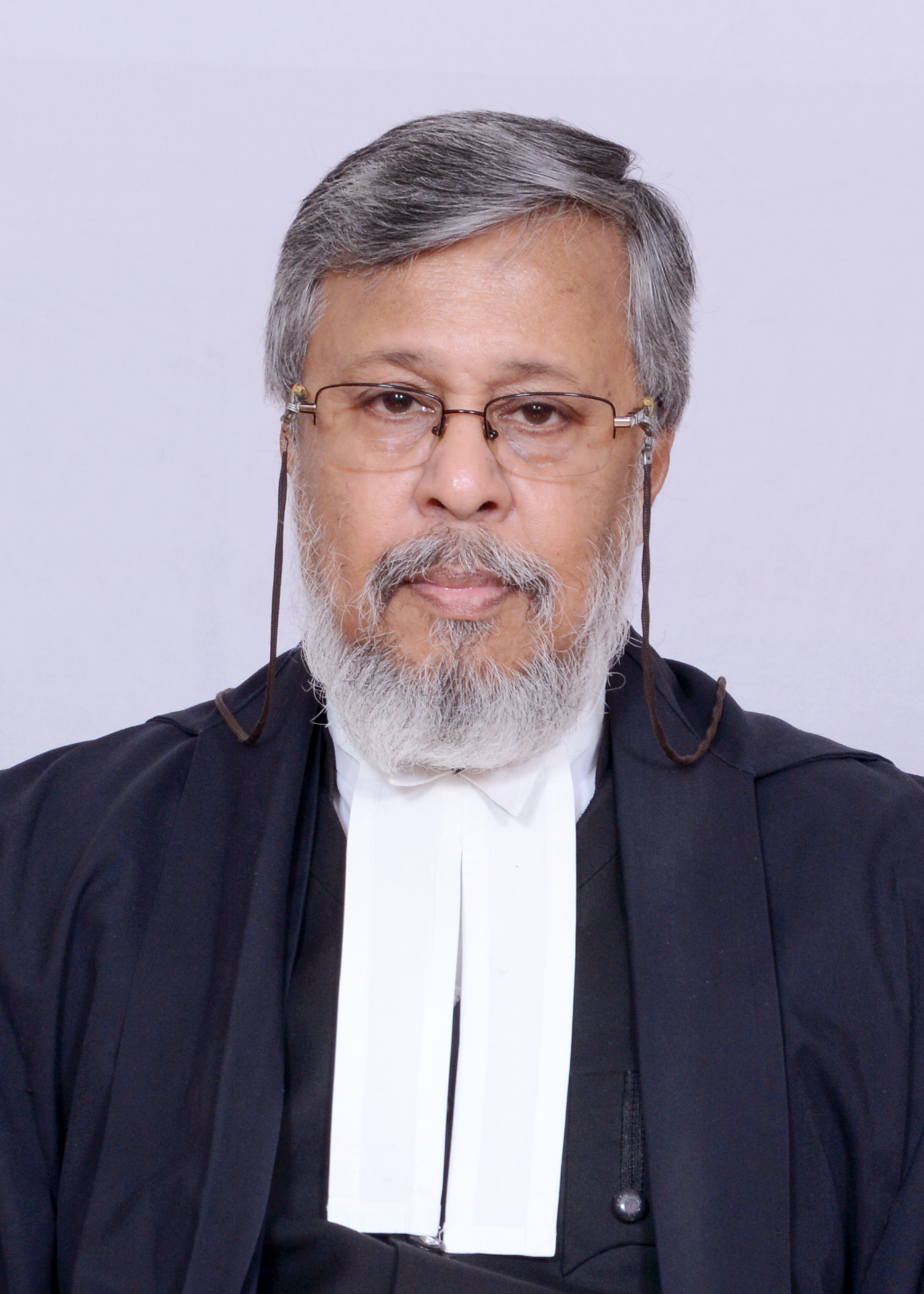 Hon’ble Mr. Justice Tarun Agarwala (Sr. Judge, Alld.)